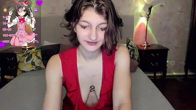 A Skyy online show from November 9, 8:35 pm