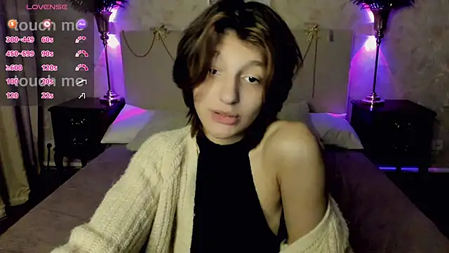 A Skyy online show from January 10, 8:48 pm