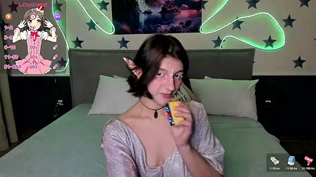 A Skyy online show from October 21, 9:14 pm