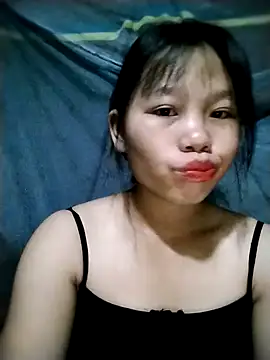 linh-miu99 online show from October 25, 3:01 pm