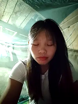 linh-miu99 online show from November 5, 6:27 am