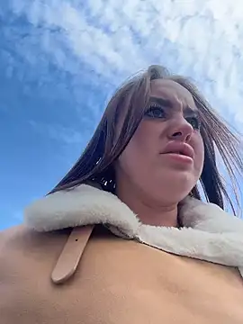 KiraSunshine online show from April 8, 5:53 am