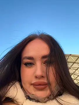 KiraSunshine online show from November 17, 3:54 am