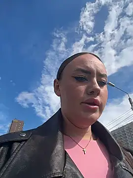 KiraSunshine online show from May 10, 2:59 am