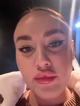 KiraSunshine online show from October 21, 3:28 am