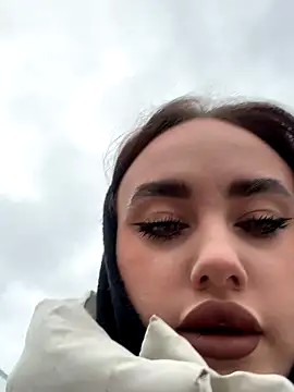 KiraSunshine online show from November 10, 3:22 am