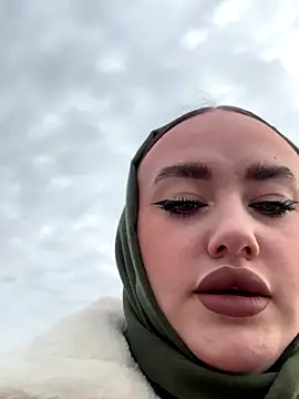 KiraSunshine online show from October 27, 3:51 am