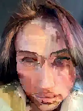 Snapshot of KiraSunshine chatting on January 6, 3:32 am KiraSunshine online show from January 6, 3:32 am