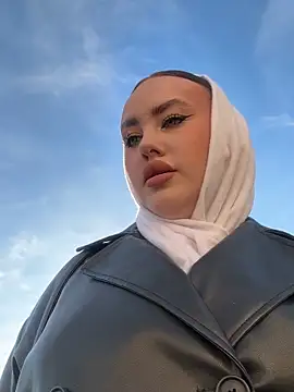 KiraSunshine online show from November 1, 3:24 am