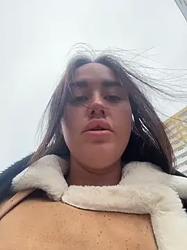 KiraSunshine online show from April 3, 4:41 am