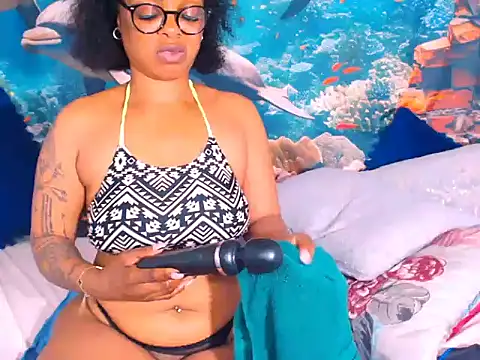 Cherrybootyjoy online show from November 27, 6:14 am