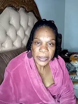 Snapshot of Hotcougar chatting on November 1, 7:52 pm Hotcougar online show from November 1, 7:52 pm