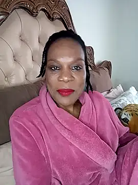 Snapshot of Hotcougar chatting on November 4, 1:59 pm Hotcougar online show from November 4, 1:59 pm