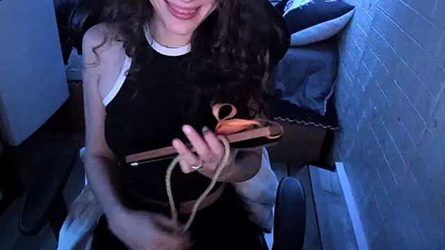 MartesBratty online show from February 26, 2:11 am