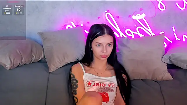 Snapshot of Eva_Mayers chatting on November 5, 12:47 am Eva Mayers online show from November 5, 12:47 am