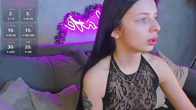 Snapshot of Eva_Mayers chatting on January 14, 10:35 pm Eva Mayers online show from January 14, 10:35 pm