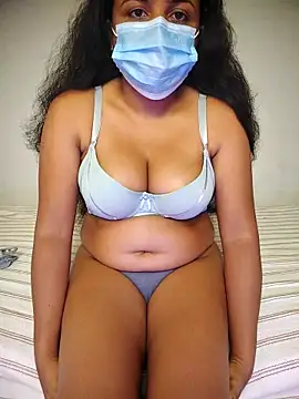 Snapshot of SL_queen1 chatting on November 28, 9:26 pm SL queen1 online show from November 28, 9:26 pm