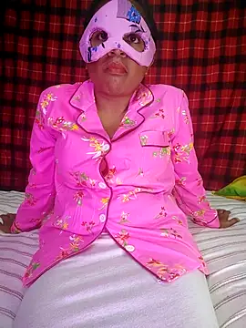 Snapshot of SL_queen1 chatting on November 1, 11:59 am SL queen1 online show from November 1, 11:59 am