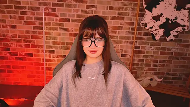 KiraVair online show from April 3, 11:16 am