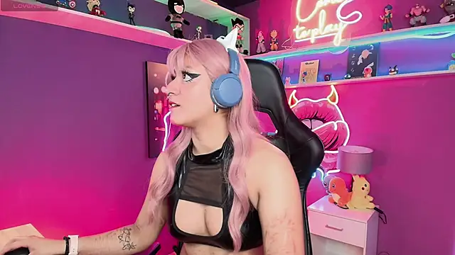 LuanEter online show from February 26, 1:22 pm