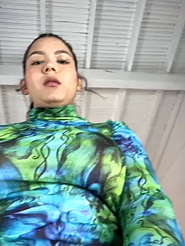 Snapshot of CherrySmirkXXX chatting on October 20, 1:11 pm CherrySmirkXXX online show from October 20, 1:11 pm