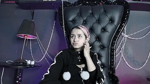 Navier   online show from April 17, 3:09 am