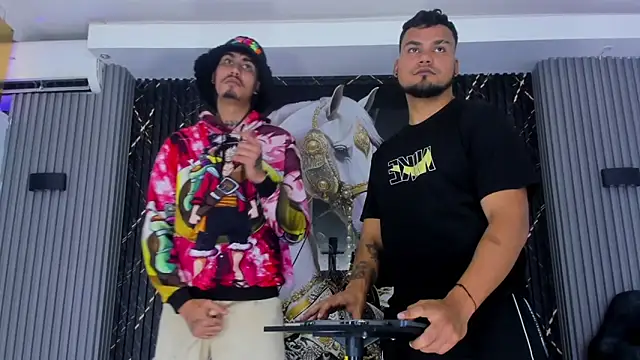 handsome boys22 online show from December 15, 4:24 pm