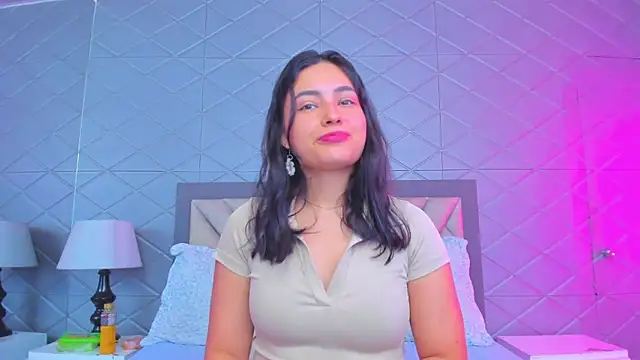 ViolettRouse online show from February 5, 2:57 pm