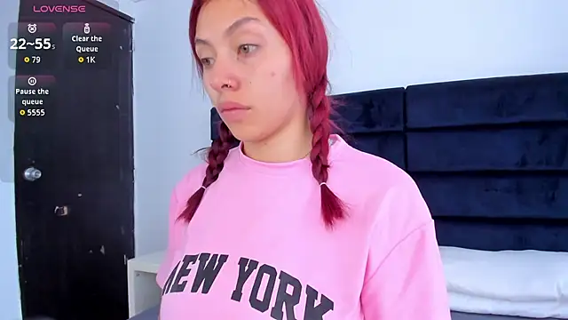 melanie roux   online show from November 26, 12:38 pm