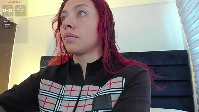 melanie roux   online show from March 11, 12:21 pm