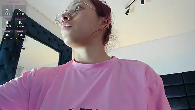 melanie roux   online show from March 10, 12:20 pm