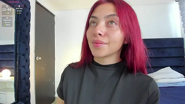 melanie roux   online show from March 5, 5:09 pm