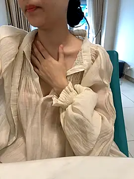 Minhee22 online show from November 9, 11:20 pm