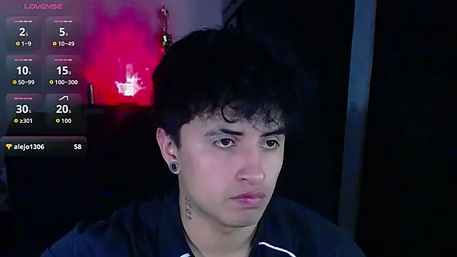 Snapshot of jhon_mendoza_ chatting on December 16, 7:12 am jhon mendoza online show from December 16, 7:12 am