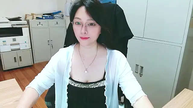 OL-Bai-Jie online show from May 15, 1:25 am