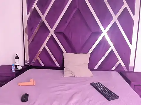 Snapshot of valentinaasm chatting on November 7, 12:42 pm valentinaasm online show from November 7, 12:42 pm