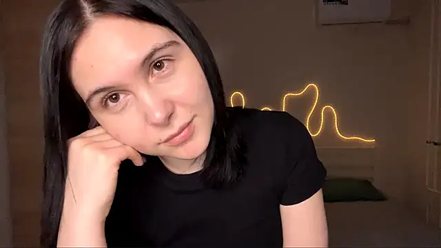 MyraLitterers online show from February 16, 4:38 pm