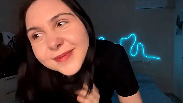 MyraLitterers online show from April 4, 4:24 pm