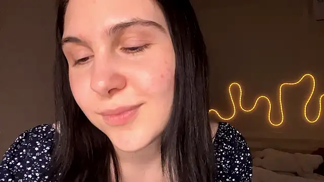 MyraLitterers online show from March 4, 3:53 pm