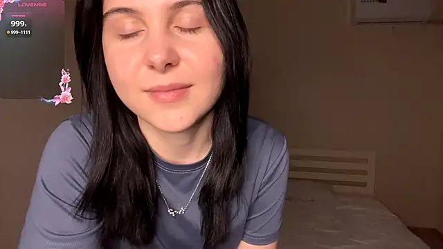 MyraLitterers online show from January 10, 4:46 pm