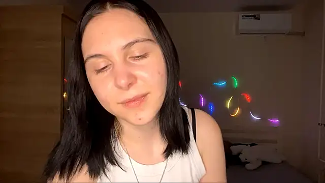 MyraLitterers online show from February 5, 4:36 pm