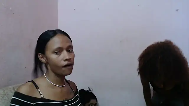 ricaslatinas1 online show from December 17, 2:55 pm