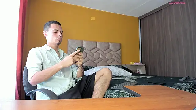 Snapshot of Gregory_mancini chatting on July 21, 6:31 pm Gregory mancini online show from July 21, 6:31 pm