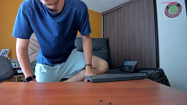 Snapshot of Gregory_mancini chatting on July 25, 6:47 pm Gregory mancini online show from July 25, 6:47 pm