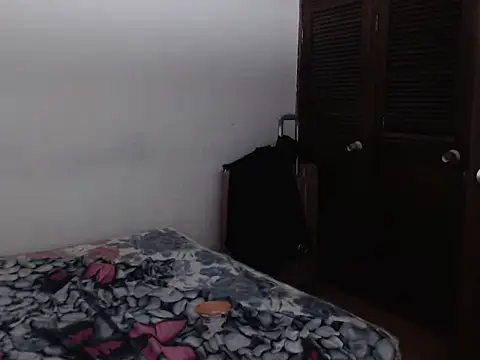 Snapshot of _camila_trans_ chatting on November 18, 12:15 am camila trans online show from November 18, 12:15 am