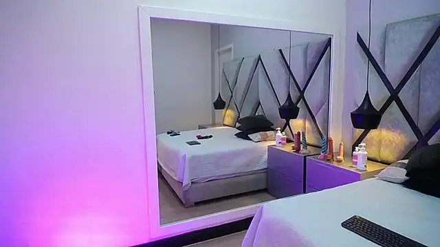 AriaWillss online show from December 5, 12:04 pm