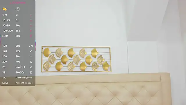 lucia lorenz online show from December 18, 11:36 am