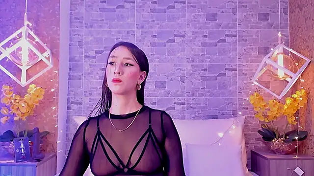 Catalina-Thompson online show from November 27, 11:54 am