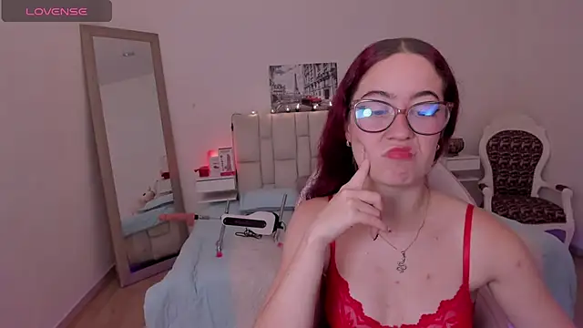 Amaraa couper1 online show from February 15, 4:02 am