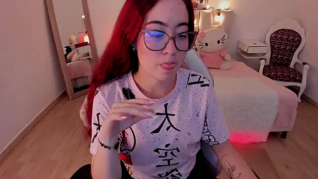 Amaraa couper1 online show from November 27, 3:29 am